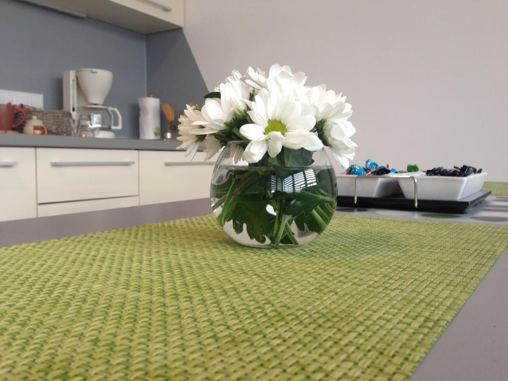 Dea'S Studio Apartment ซาราเยโว ห้อง รูปภาพ