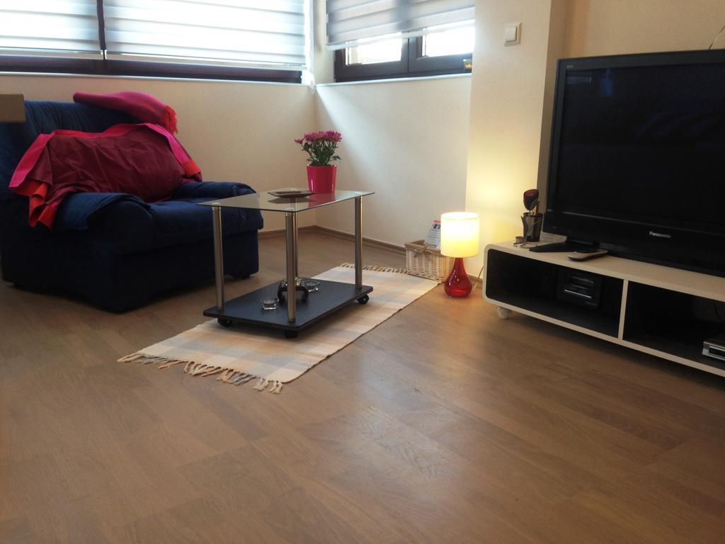 Dea'S Studio Apartment ซาราเยโว ห้อง รูปภาพ