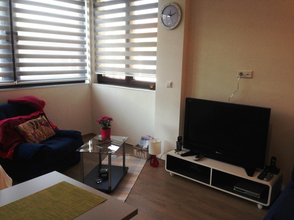 Dea'S Studio Apartment ซาราเยโว ห้อง รูปภาพ